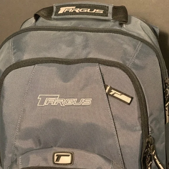 Targus Laptop  Backpack-Like New - Picture 5 of 12